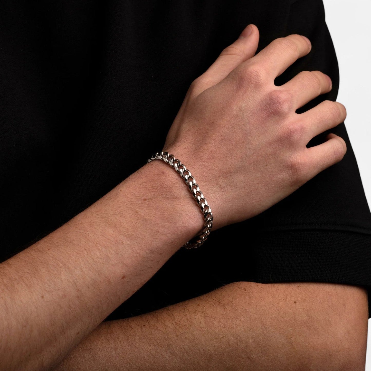 Valciens | Men's Cuban Chain Bracelet – Bold Form, Timeless Authority